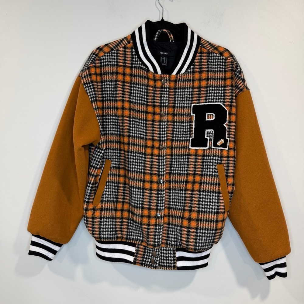 Forever 21 Plaid Varsity Letterman Bomber Lined Jacket  Pockets Size S